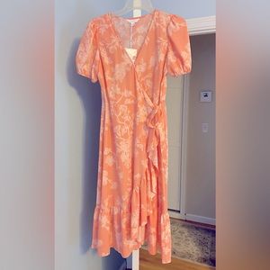 Summer dress, peach/pink, short sleeved, past knee length. New w tags.